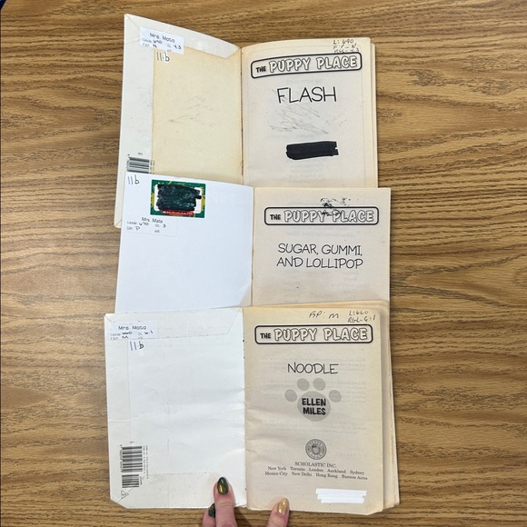 Scholastic Puppy Place Book Set of 6 Books - Picture 9 of 9